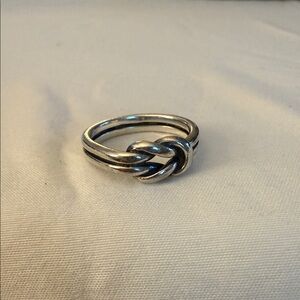 James Avery RETIRED Love Knot Ring